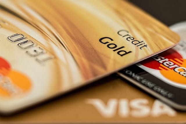 credit cards use credit wisely
